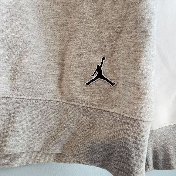 Air Jordan Youth Sweatshirt - Picture 7 of 8